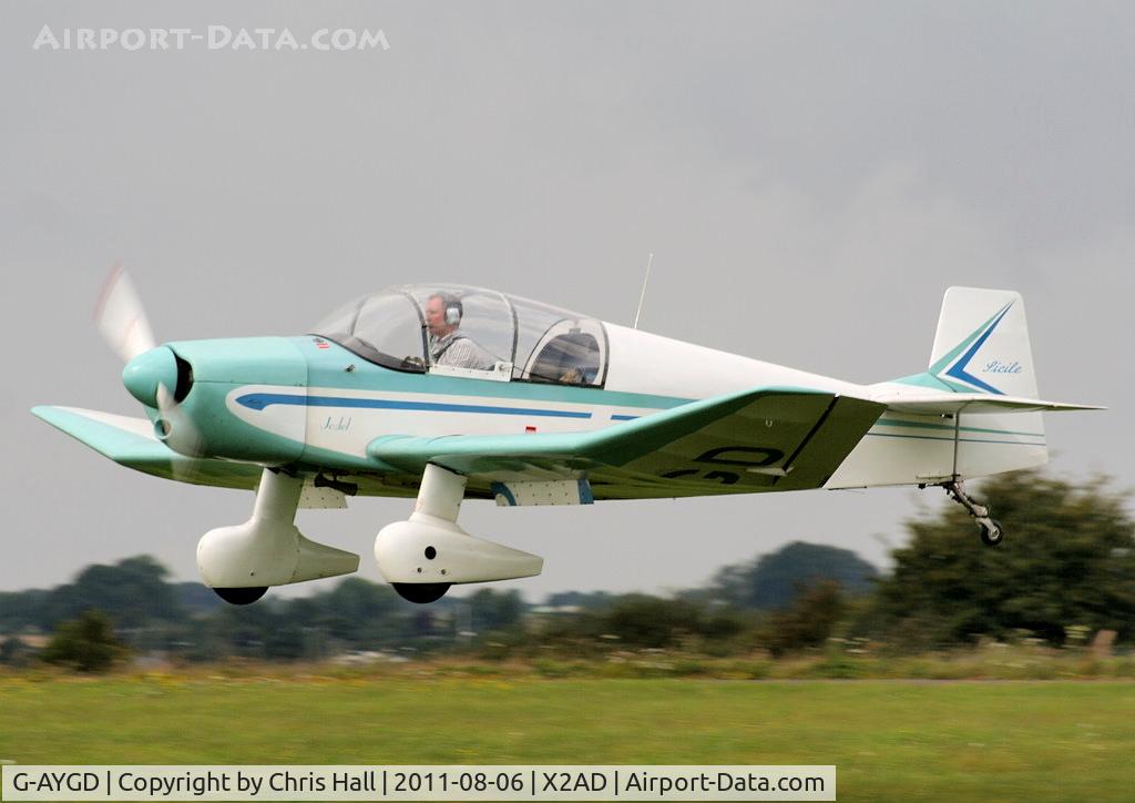 G-AYGD, 1963 CEA Jodel DR1050 Sicile C/N 515, Visitor from Oaksey Park