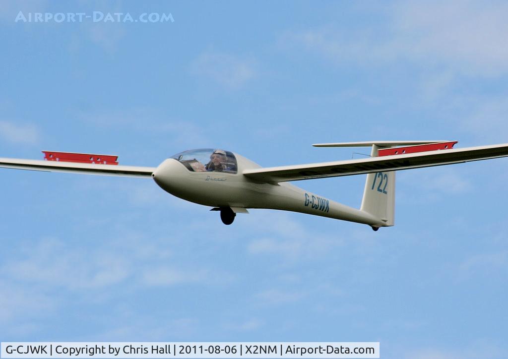 G-CJWK, 1989 Schempp-Hirth Discus bT C/N 122, at the Bristol Gliding Club, Nympsfield
