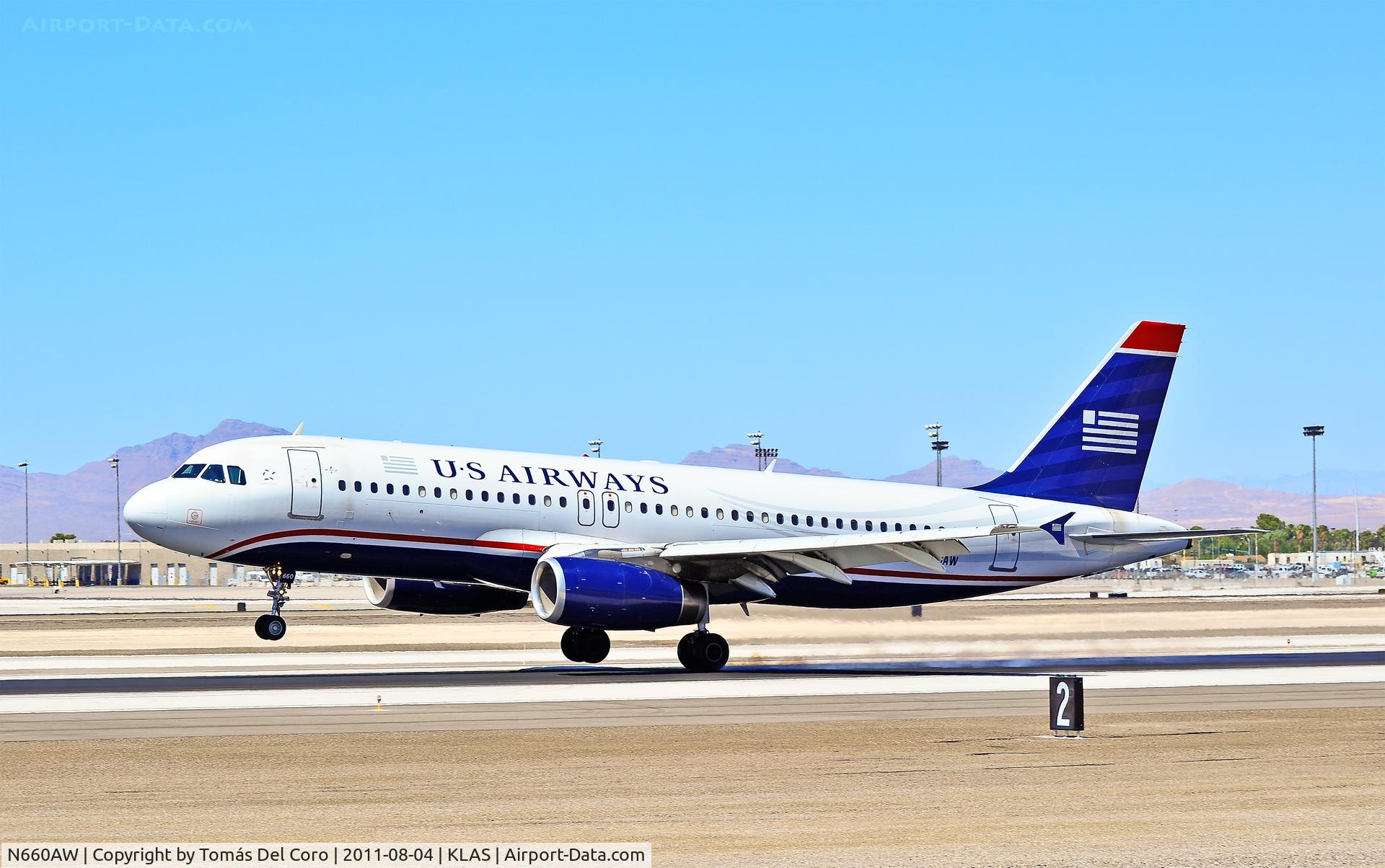 N660AW, 2000 Airbus A320-232 C/N 1234, N660AW US Airways 2000 Airbus A320-232 C/N 1234

Las Vegas - McCarran International (LAS / KLAS)
USA - Nevada, August 4, 2011
Photo: Tomás Del Coro
