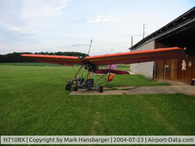 N710BX, Quicksilver MXL II C/N 861MH, With strobes, wider readily available soft tires for grass strips, POD with instruments, hangared.