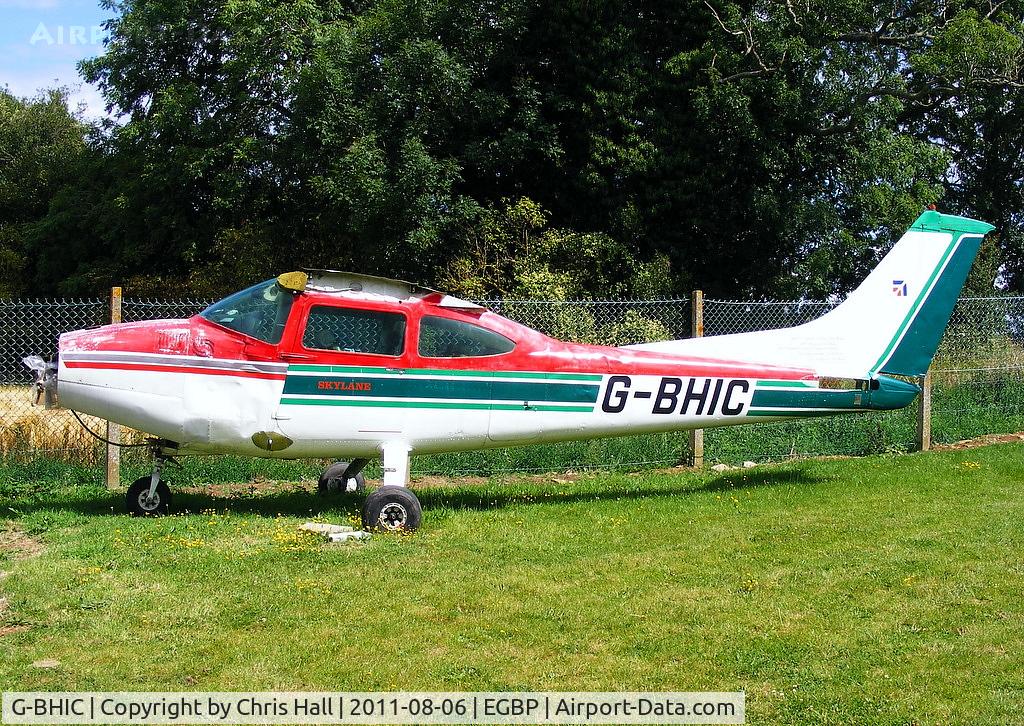 G-BHIC, 1980 Reims F182Q C/N 0135, This much travelled Cessna 182 was damaged while taking of from Oxford Airport, stored at ASI Alton and now at Kemble
