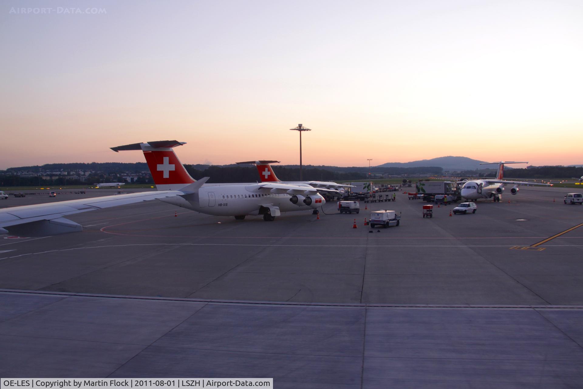OE-LES, 2008 Airbus A321-211 C/N 3504, .....