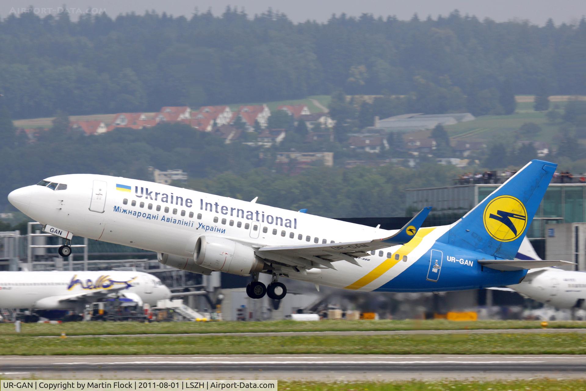 UR-GAN, 1998 Boeing 737-36N C/N 28569, .....