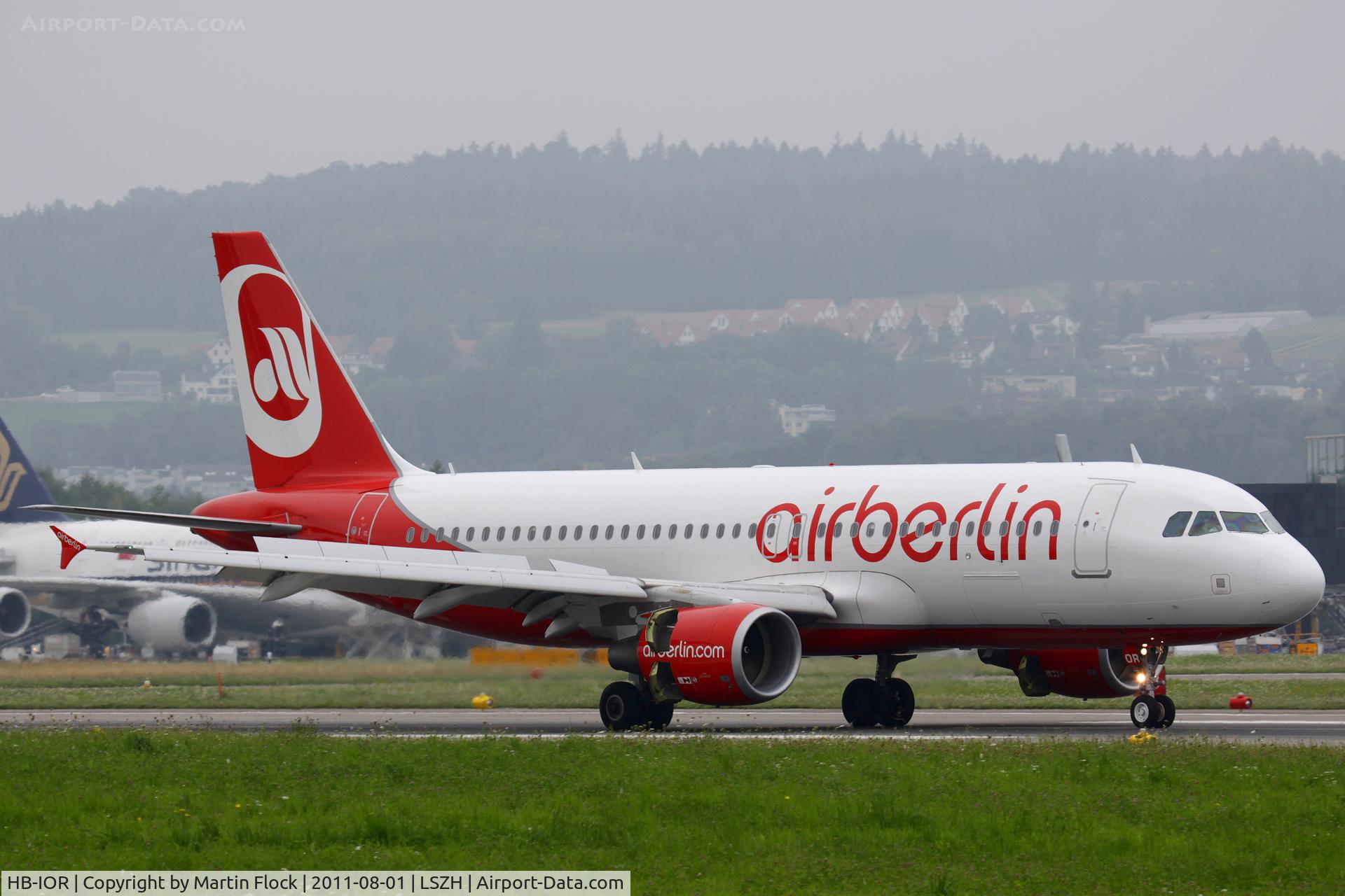 HB-IOR, 2009 Airbus A320-214 C/N 4033, .....