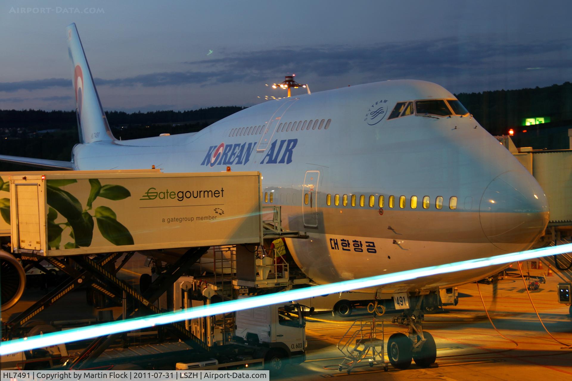 HL7491, Boeing 747-4B5 C/N 27341, .....