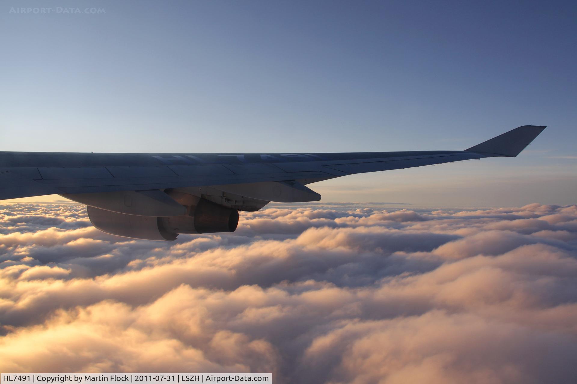 HL7491, Boeing 747-4B5 C/N 27341, .....