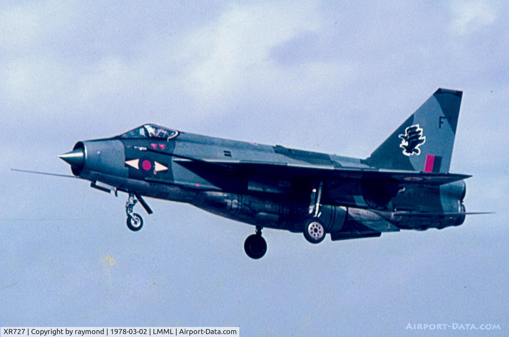 XR727, 1965 English Electric Lightning F.6 C/N 95210, Lightning XR727/F 11Sqd RAF