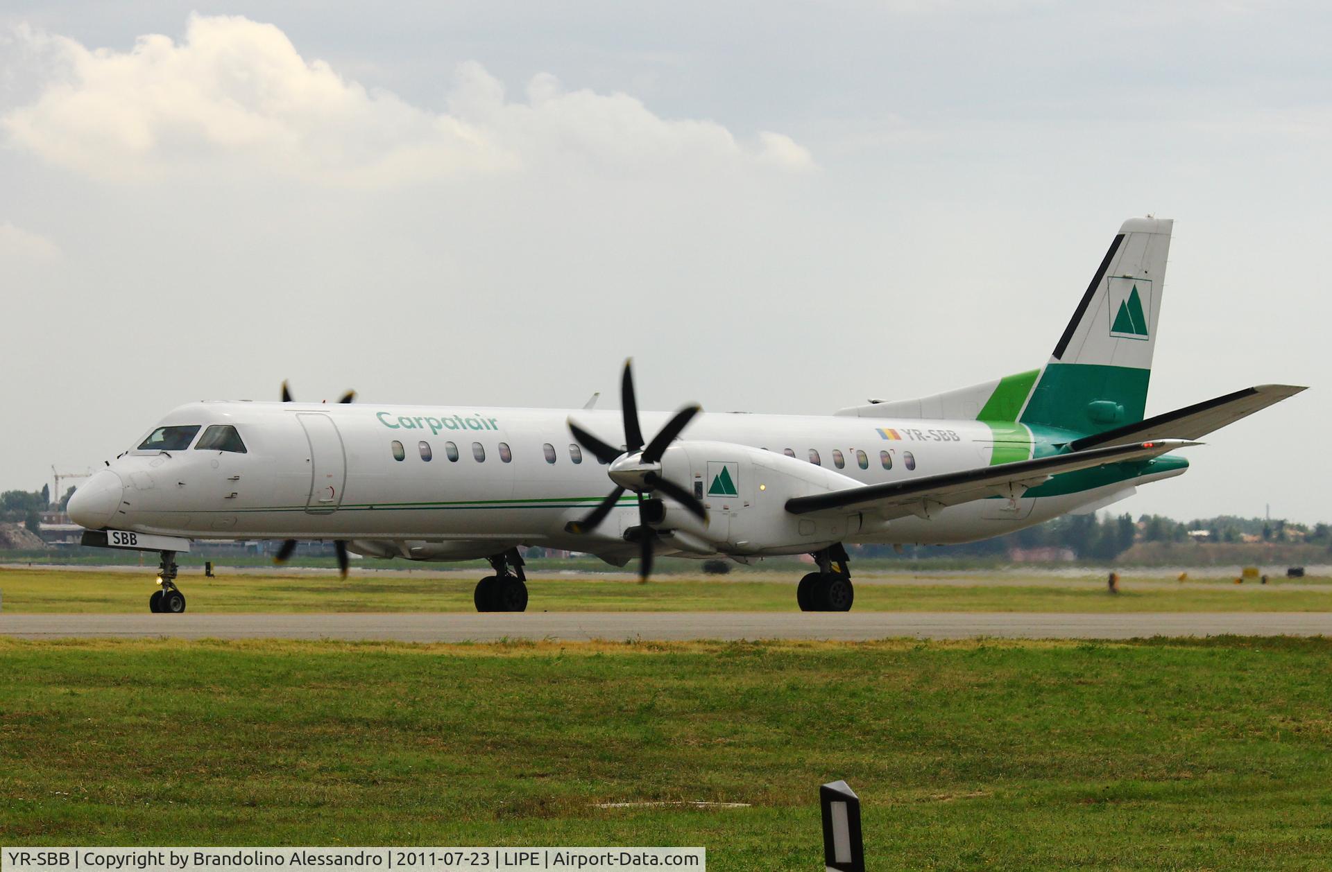 YR-SBB, 1995 Saab 2000 C/N 2000-026, Taxing for take off
G.Marconi Airport
Bologna