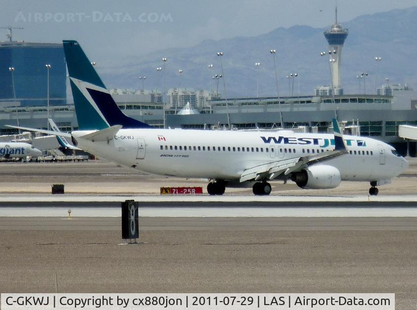 C-GKWJ, 2005 Boeing 737-8CT C/N 34151, WestJet @ LAS