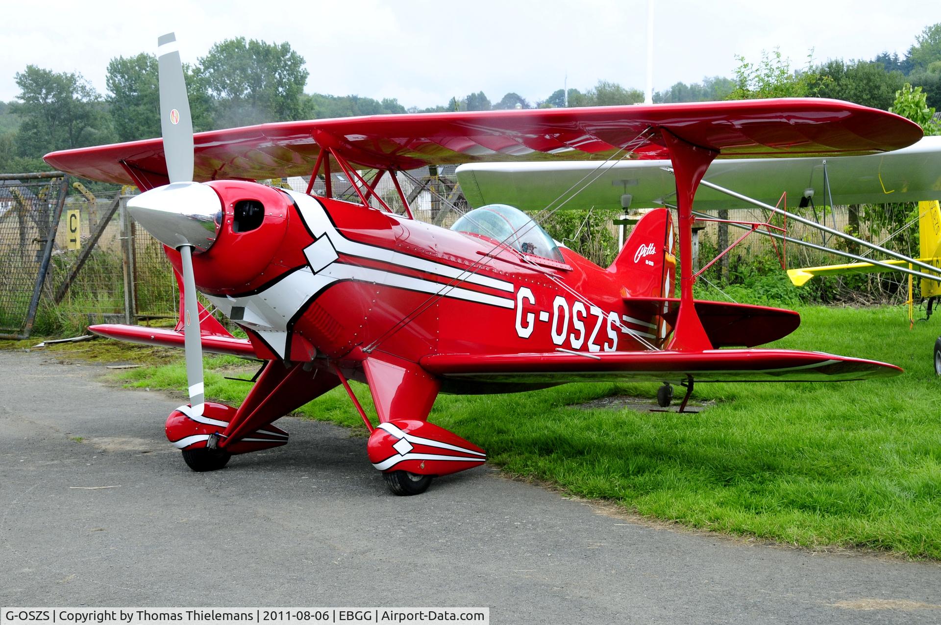 G-OSZS, 1992 Pitts S-2S Special C/N 3018, Opendeurdag VZP 2011