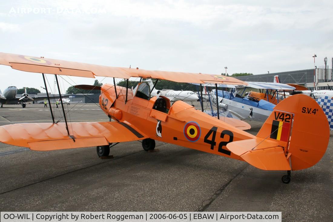 OO-WIL, Stampe-Vertongen SV-4B C/N 1184, Fly in.Open cockpits.Ex V-42 BAF.