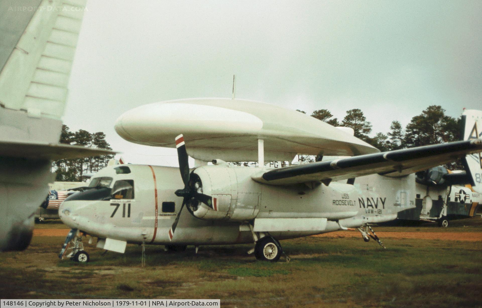 148146, Grumman E-1B Tracer (G-117) C/N 64, Another view of this Early Warning Squadron VAW-121 E-1B Tracer as displayed at the Pensacola Naval Air Museum in November 1979.