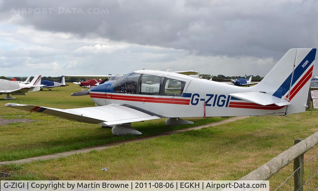 G-ZIGI, 1992 Robin DR-400-180 Regent Regent C/N 2107, SHOT AT HEADCORN