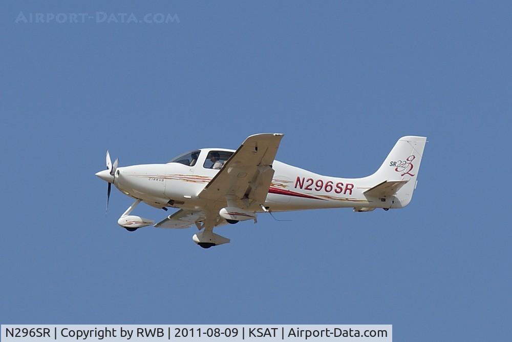 N296SR, 2006 Cirrus SR22 G2 C/N 2040, Landing 12R