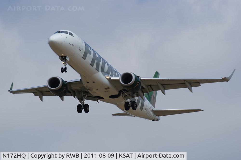 N172HQ, 2008 Embraer 190AR (ERJ-190-100IGW) C/N 19000198, Landing 12R