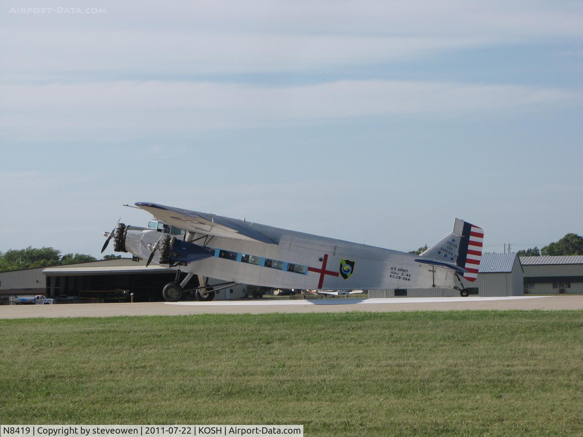 N8419, 1929 Ford 5-AT-C Tri-Motor C/N 58, landing Rwy 27 at Oshkosh EAA2011