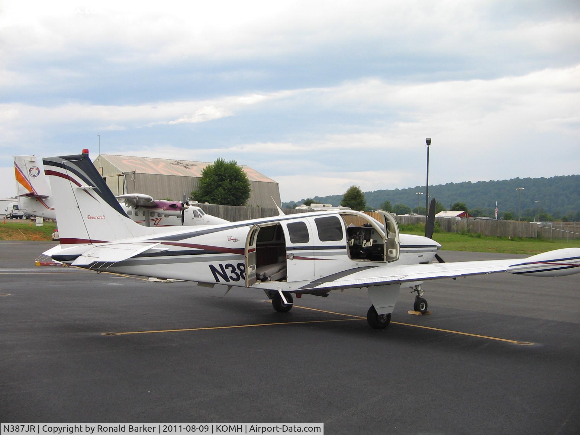 N387JR, 2001 Raytheon Aircraft Company A36 Bonanza C/N E-3393, Orange