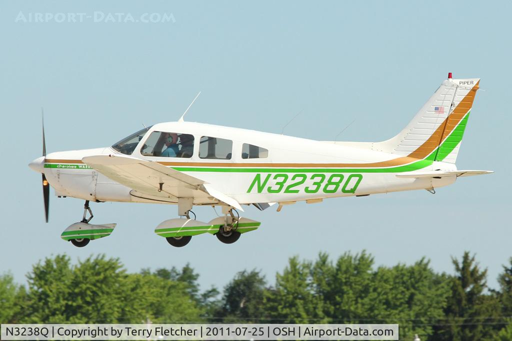 N3238Q, 1977 Piper PA-28-161 C/N 28-7716145, 1977 Piper PA-28-161, c/n: 28-7716145 arriving at 2011 Oshkosh