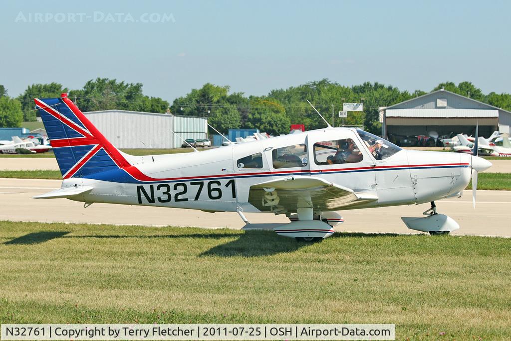 N32761, 1974 Piper PA-28-151 C/N 28-7515232, 1974 Piper PA-28-151, c/n: 28-7515232 at 2011 Oshkosh