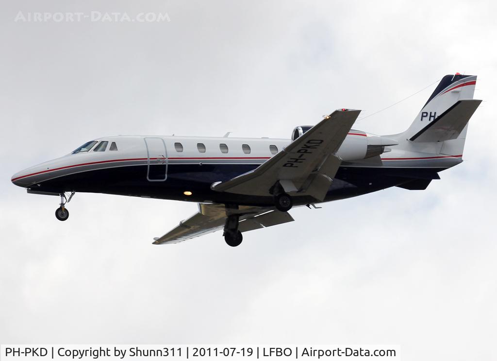 PH-PKD, 2010 Cessna 560XLS Citation Excel+ C/N 560-6077, Landing rwy 32L