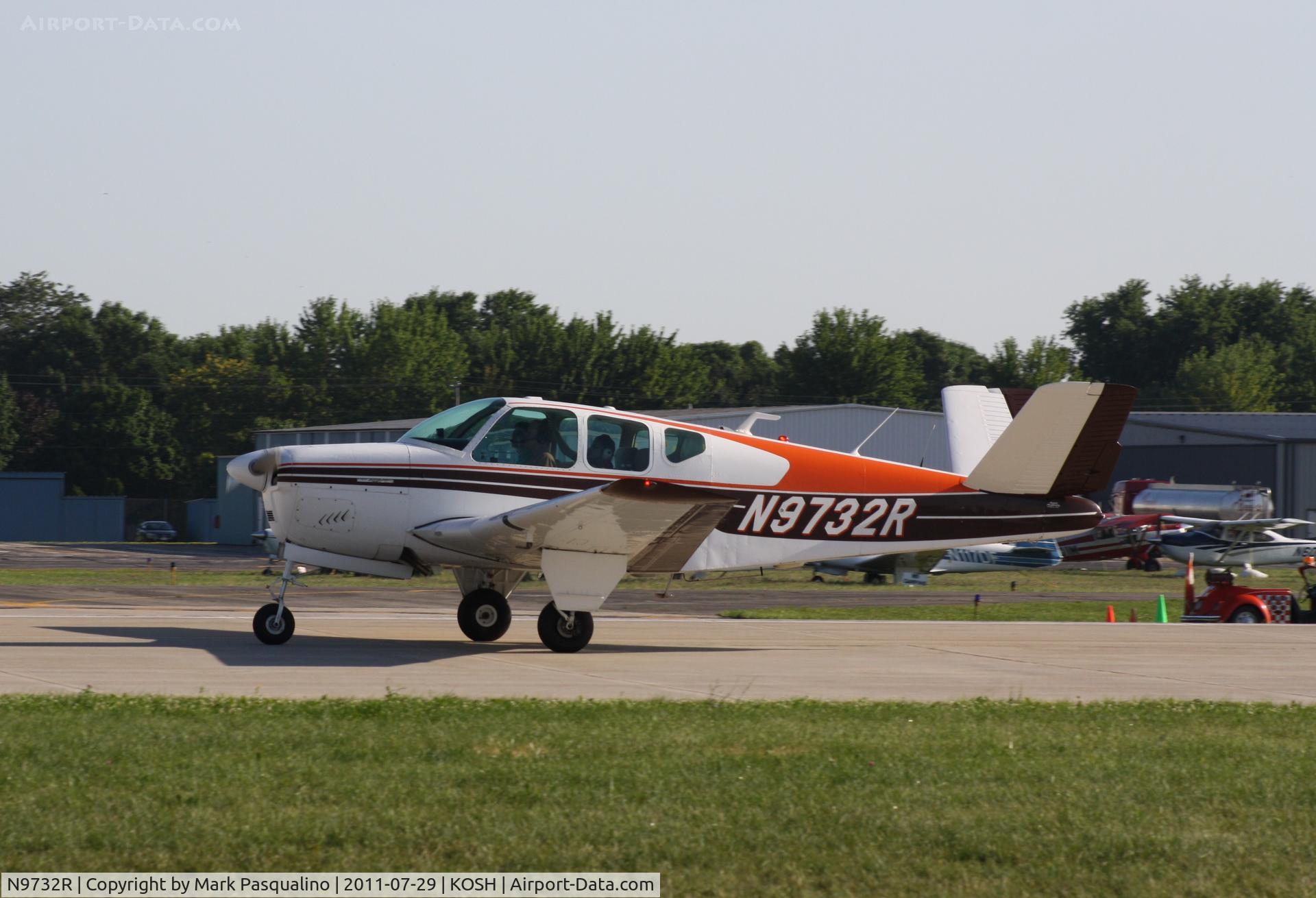 N9732R, 1959 Beech M35 Bonanza C/N D-6211, Beech M35