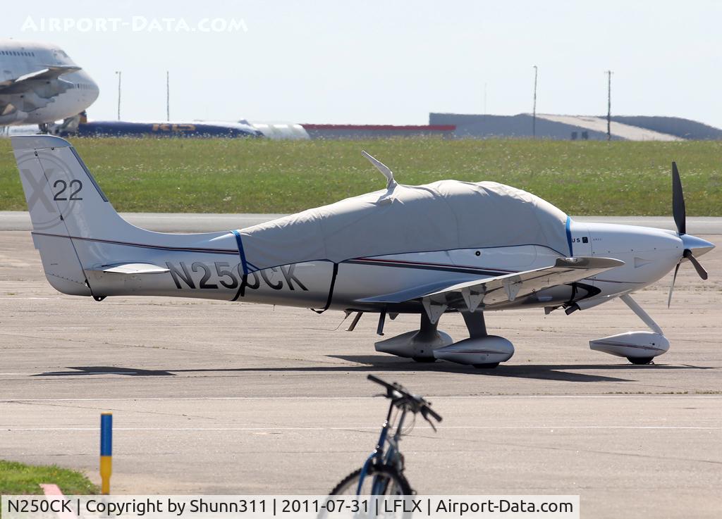 N250CK, 2009 Cirrus SR22X C/N 3421, Parked at the airport...