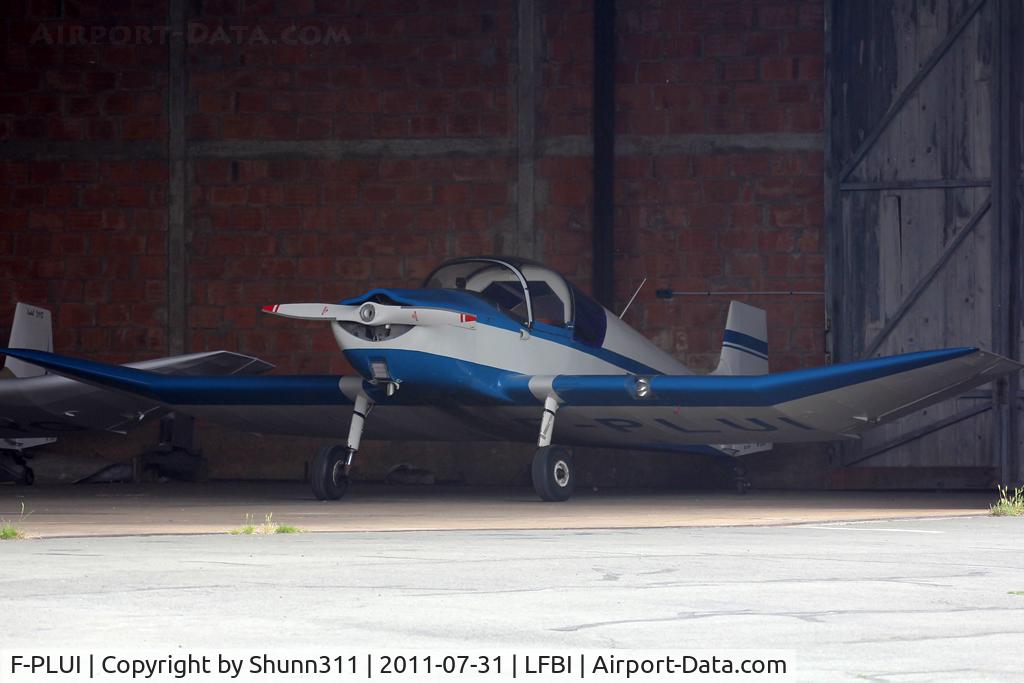 F-PLUI, Jodel D-119 C/N 1226, Hangared...
