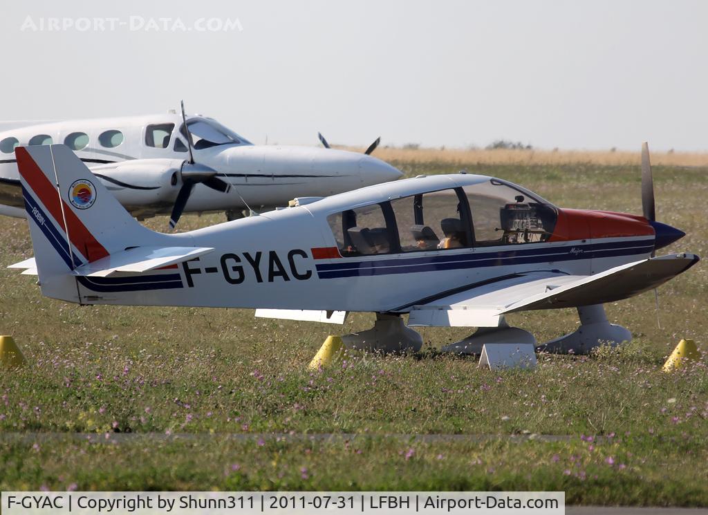 F-GYAC, Robin DR-400-160 Chevalier C/N 2533, Parked on the grass...