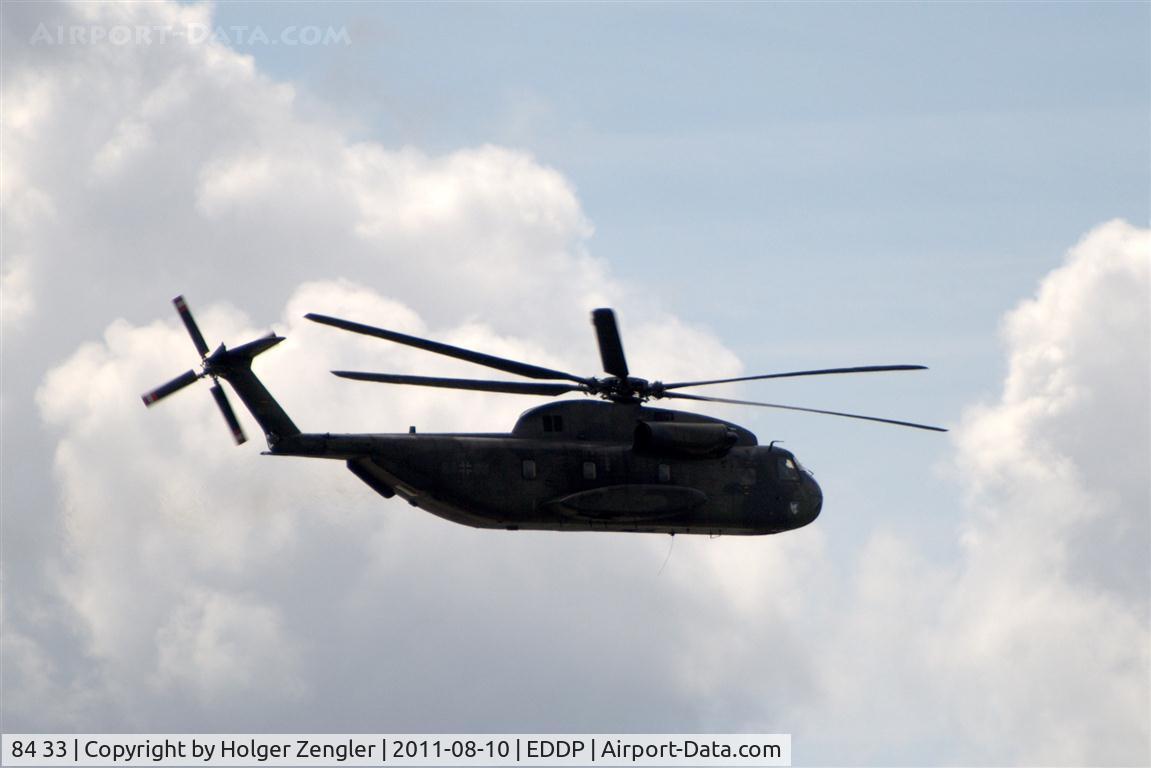 84 33, Sikorsky (VFW-Fokker) CH-53G C/N V65-031, Leaving LEJ in a (for the photographer) unknown south-western direction....