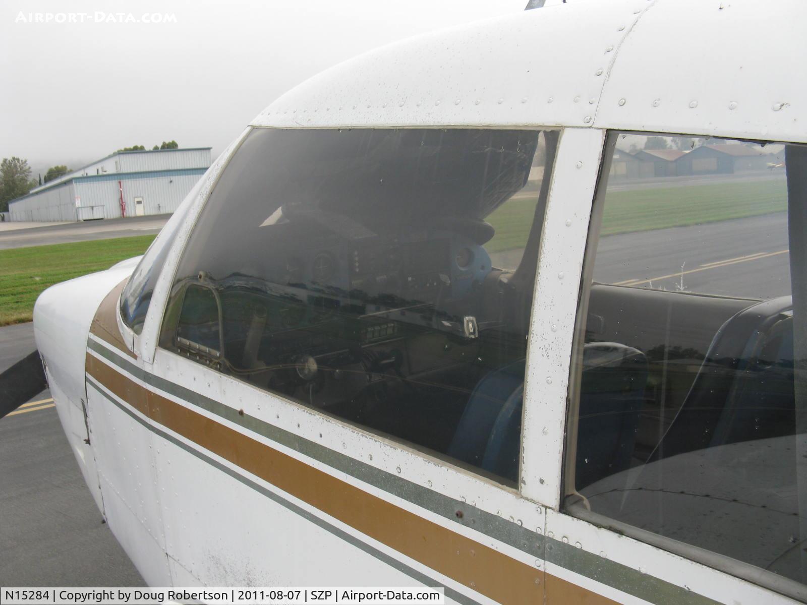 N15284, 1972 Piper PA-28-180 Cherokee C/N 28-7305049, 1972 Piper PA-28-180 CHEROKEE, Lycoming O&VO-360 180 Hp, panel