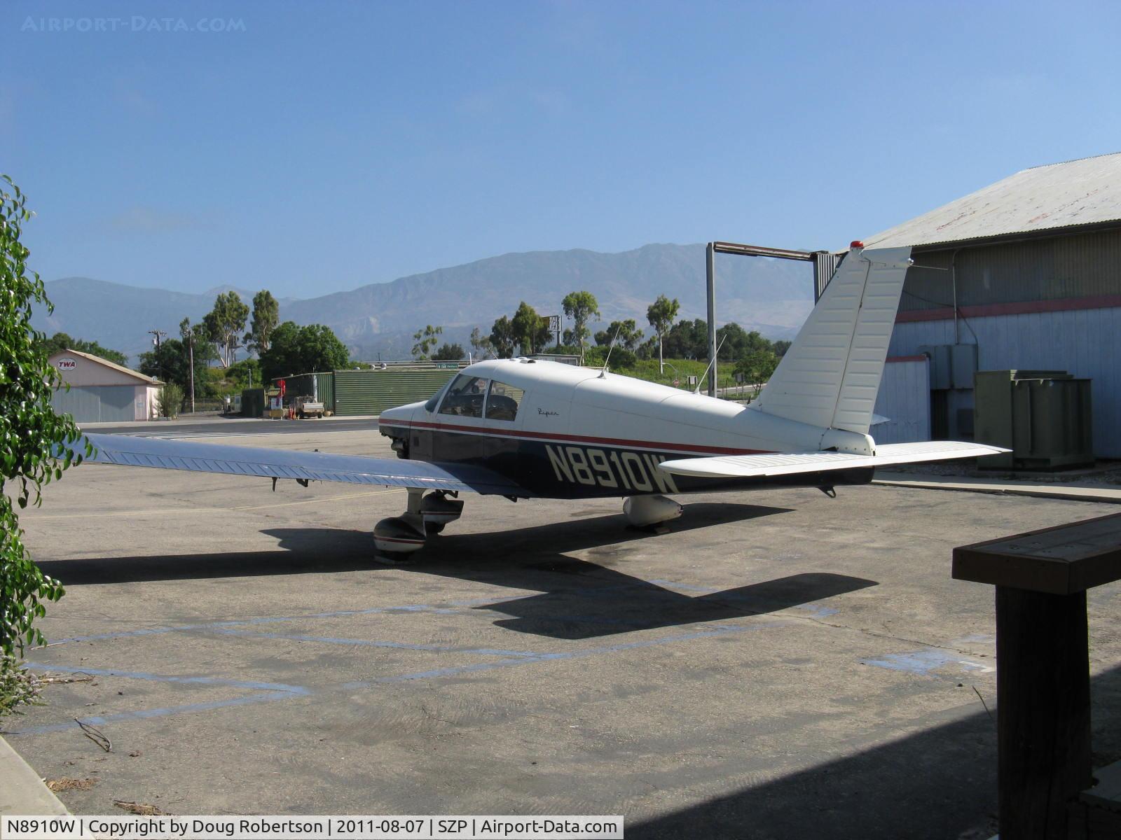 N8910W, 1964 Piper PA-28-235 Cherokee C/N 28-10478, 1964 Piper PA-28-235 CHEROKEE, Lycoming O-540-B4B5 235 Hp