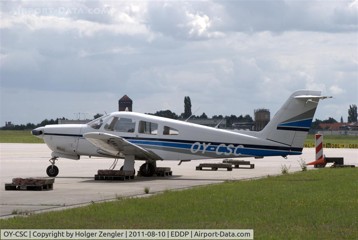 OY-CSC, 1979 Piper PA-28R-201 Cherokee Arrow III C/N 28R-7918135, Visitor on GAT.