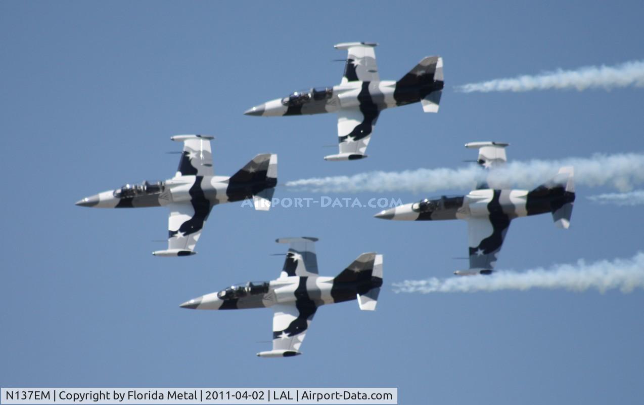 N137EM, 1980 Aero L-39 Albatros C/N PA031615, Heavy Metal Jet Team