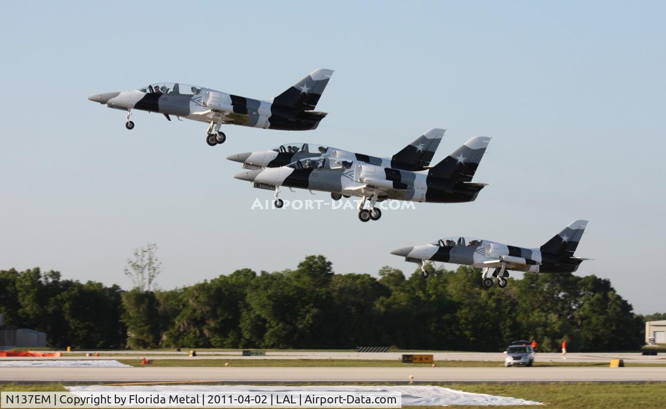 N137EM, 1980 Aero L-39 Albatros C/N PA031615, Heavy Metal Jet Team