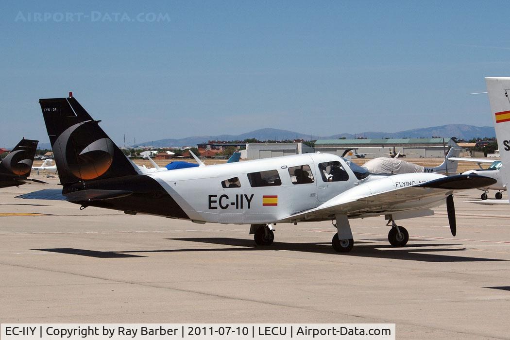EC-IIY, Piper PA-34-200T C/N 347670337, Piper PA-34-200T Seneca III [34-7670337] Cuatro Vientos~EC 10/07/2011.