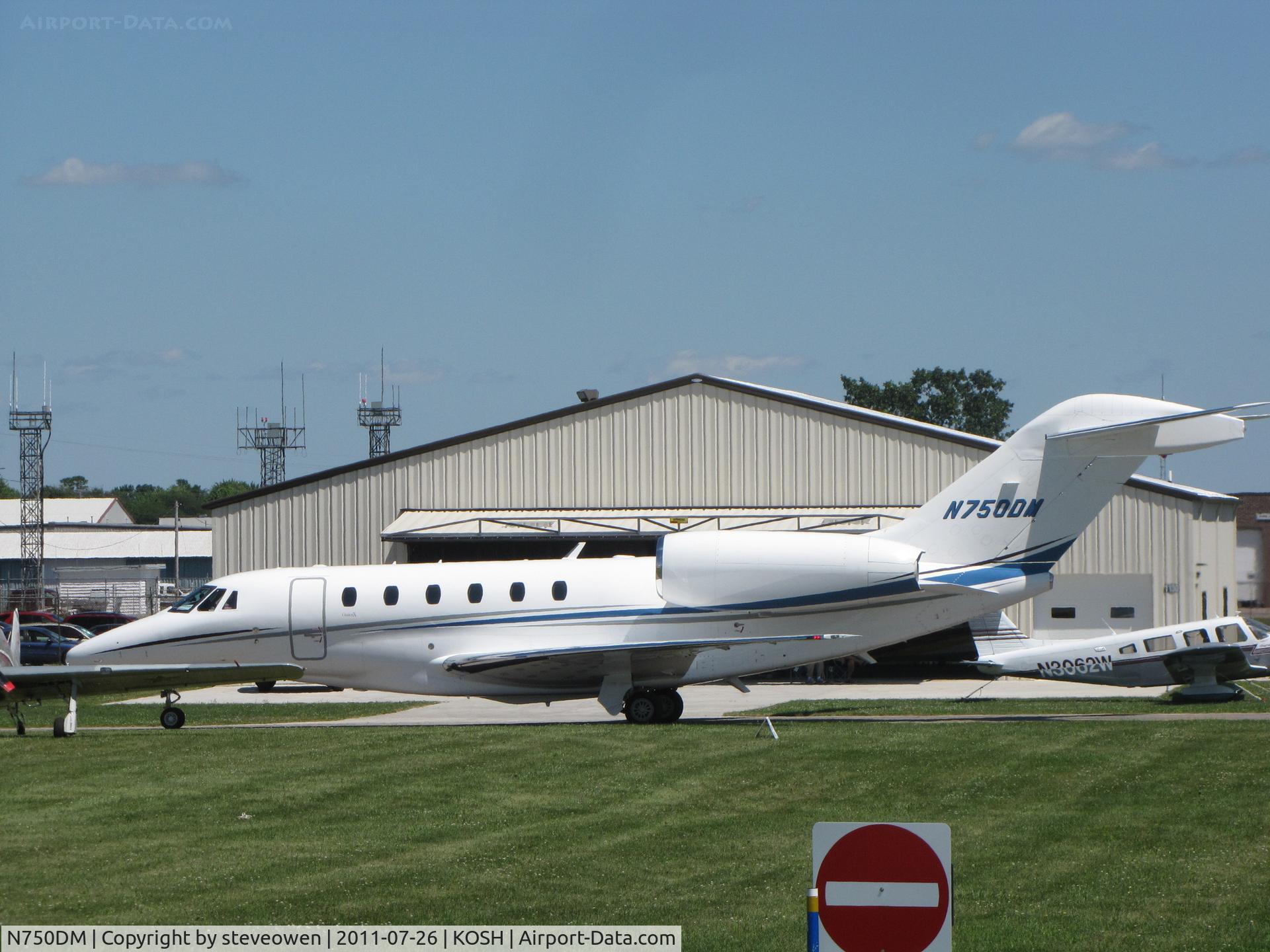 N750DM, 2001 Cessna 750 Citation X C/N 750-0146, Taxing in at KOSH EAA 2011