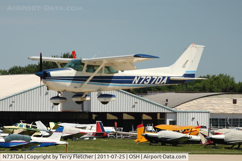 N737DA, 1977 Cessna 172N C/N 17269327, 1977 Cessna 172N, c/n: 17269327 at 2011 Oshkosh