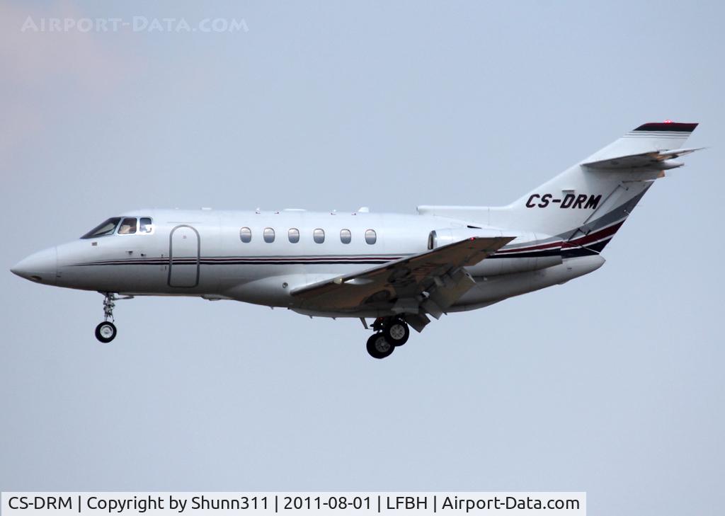 CS-DRM, 2006 Raytheon Hawker 800XP C/N 258771, Landing rwy 27