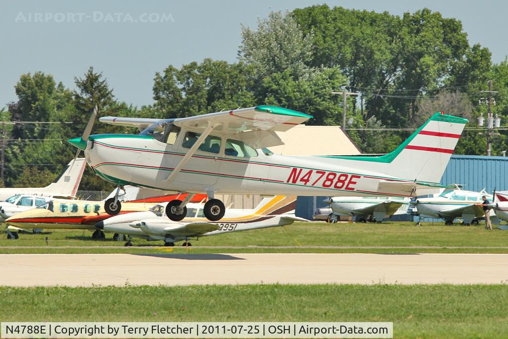 N4788E, 1978 Cessna 172N C/N 17271653, 1978 Cessna 172N, c/n: 17271653 at 2011 Oshkosh