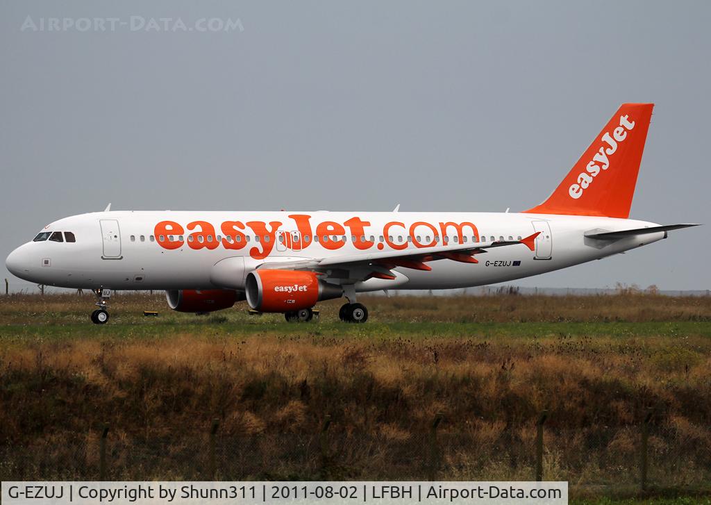 G-EZUJ, 2011 Airbus A320-214 C/N 4740, Taxiing holding point rwy 09 for departure...