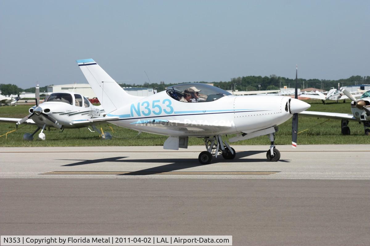 N353, 1999 Questair Venture 20 C/N AT-7, Venture Model 20