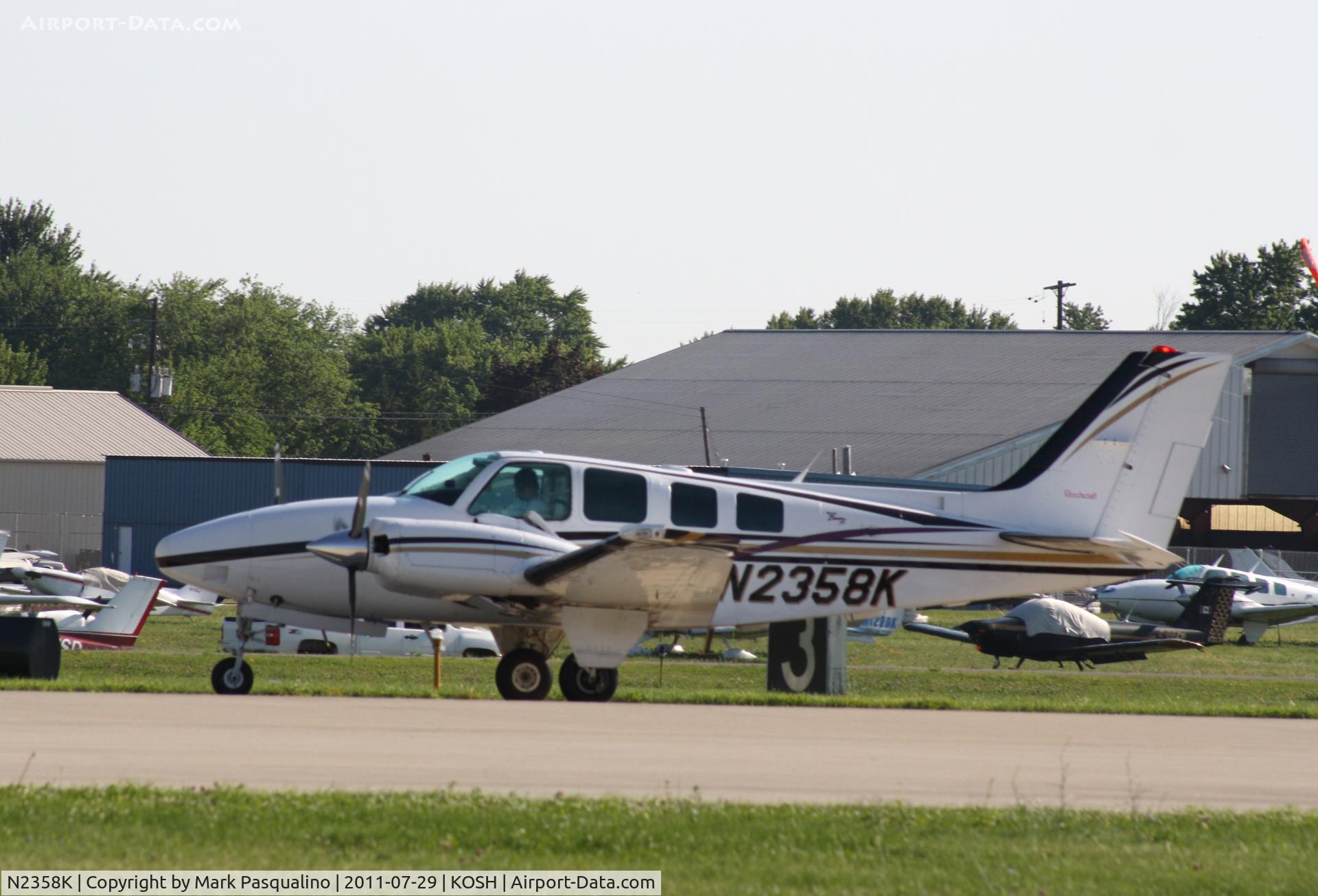 N2358K, 1997 Raytheon Aircraft Company 58 C/N TH-1827, Raytheon 58