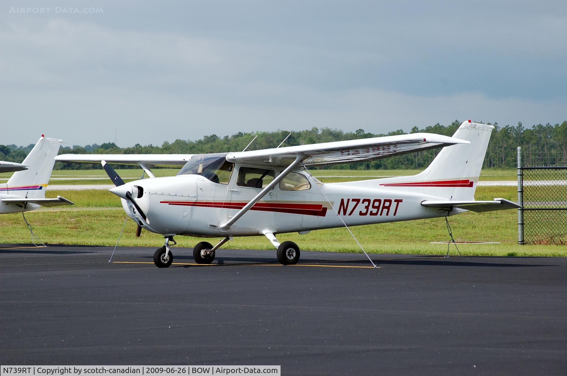 N739RT, 1978 Cessna 172N C/N 17270751, 1978 Cessna 172N N739RT at Bartow Municipal Airport, Bartow, FL