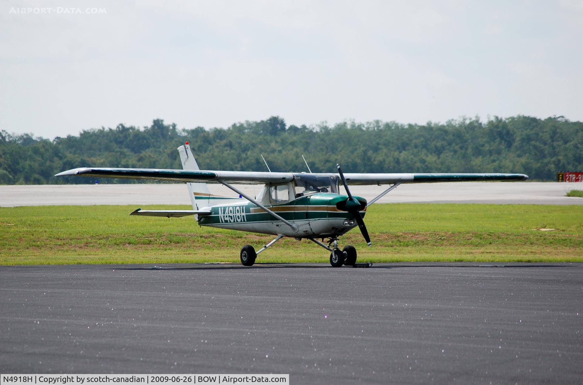 N4918H, 1979 Cessna 152 C/N 15284020, 1979 Cessna 152 N4918H at Bartow Municipal Airport, Bartow, FL