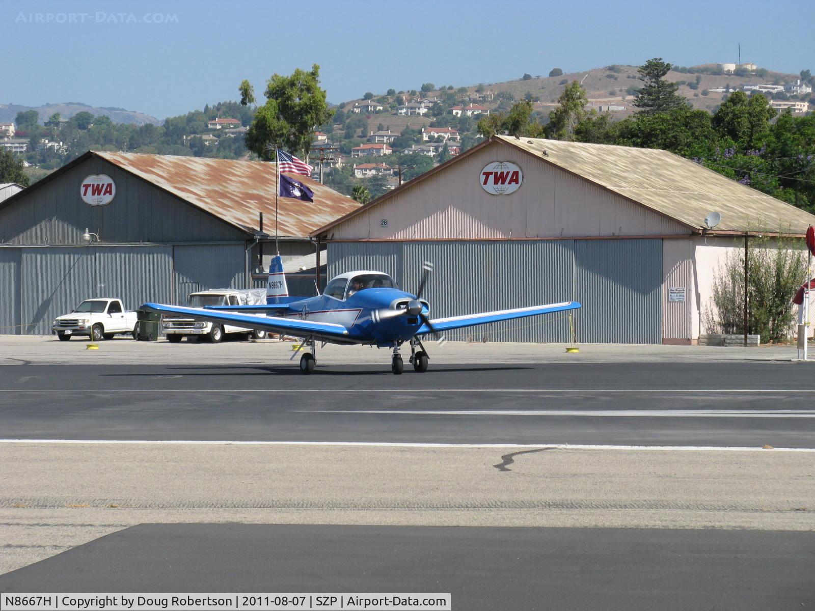 N8667H, 1947 North American Navion C/N NAV-4-667, 1947 North American NAVION, Continental IO-520 285 Hp upgrade, holding short 04, Young Eagles Flight