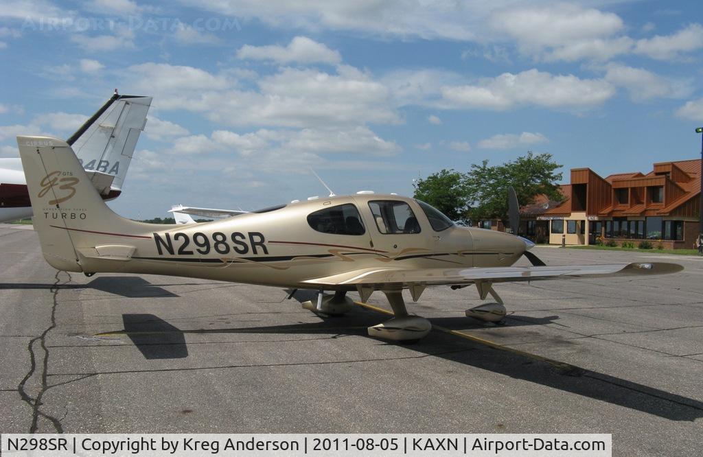 N298SR, 2007 Cirrus SR-22 G3-GTS Turbo C/N 2506, Cirrus SR22 on the line.