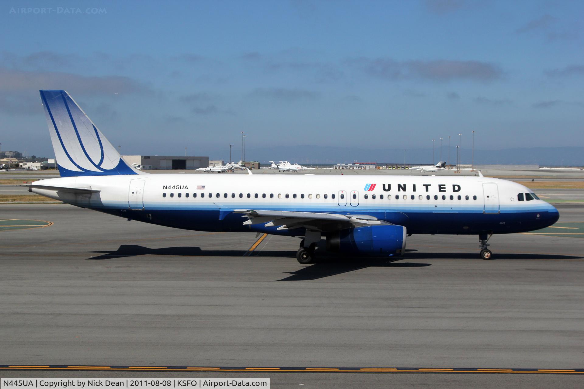N445UA, 1998 Airbus A320-232 C/N 826, KSFO/SFO