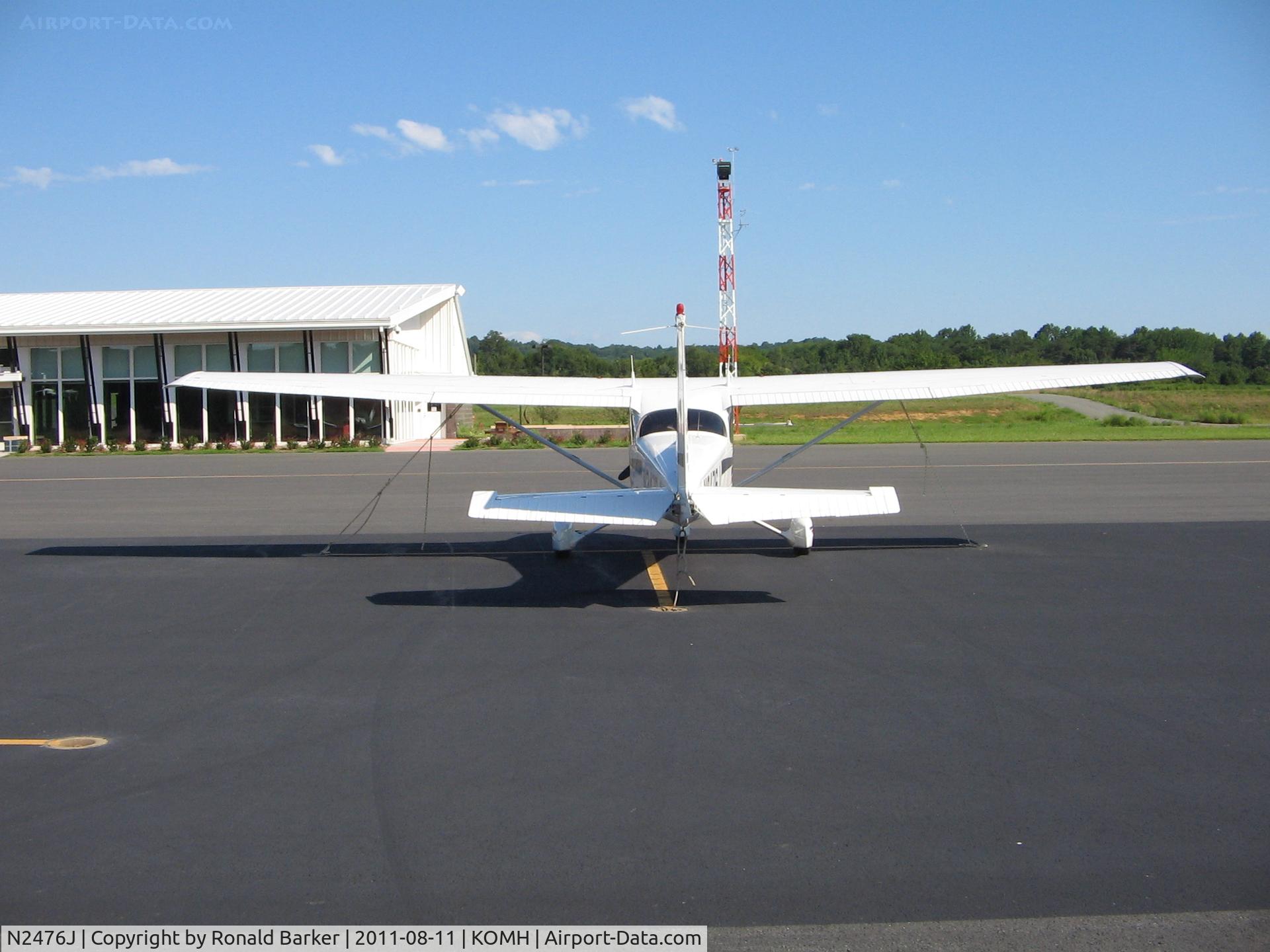 N2476J, Cessna 172S C/N 172S8785, Orange