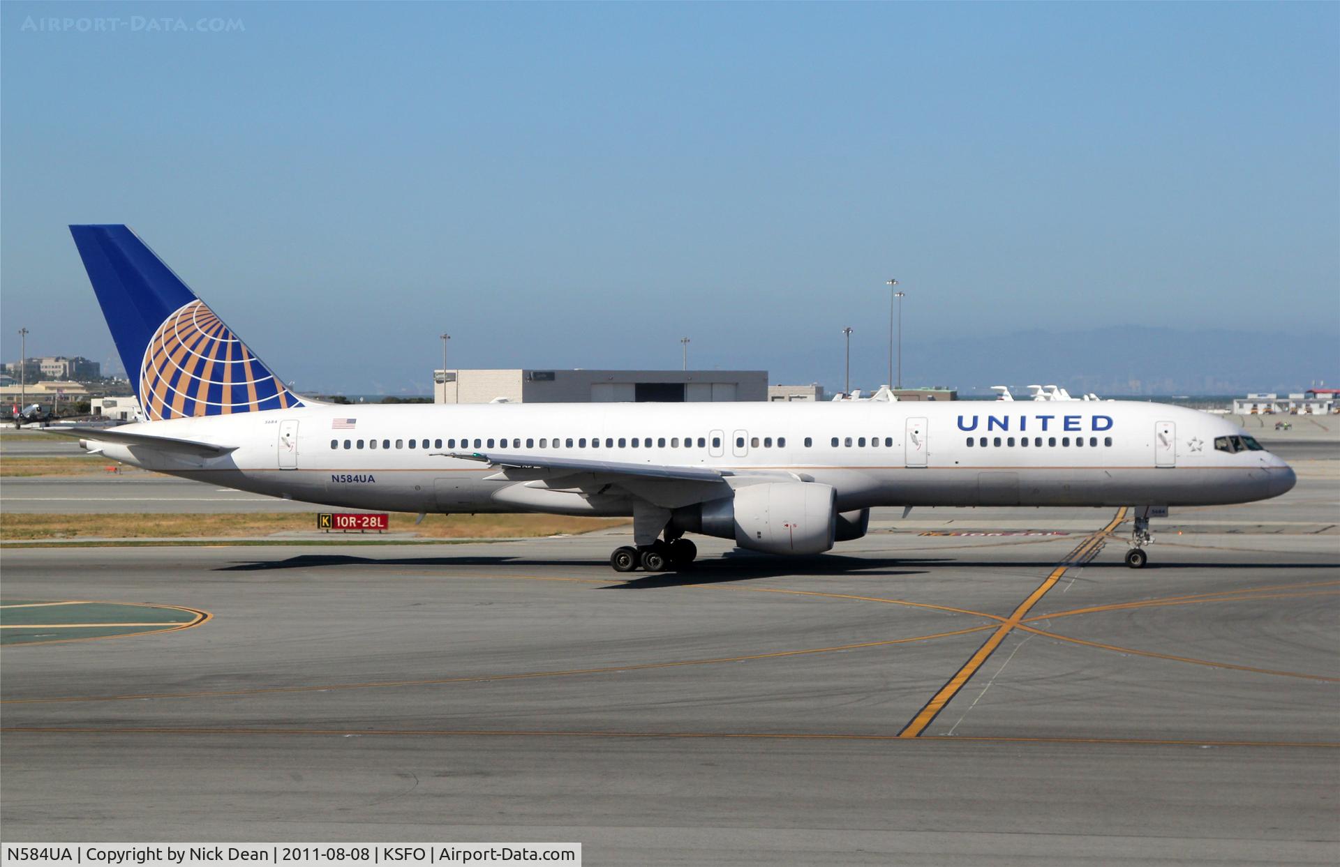 N584UA, 1993 Boeing 757-222 C/N 26706, KSFO/SFO