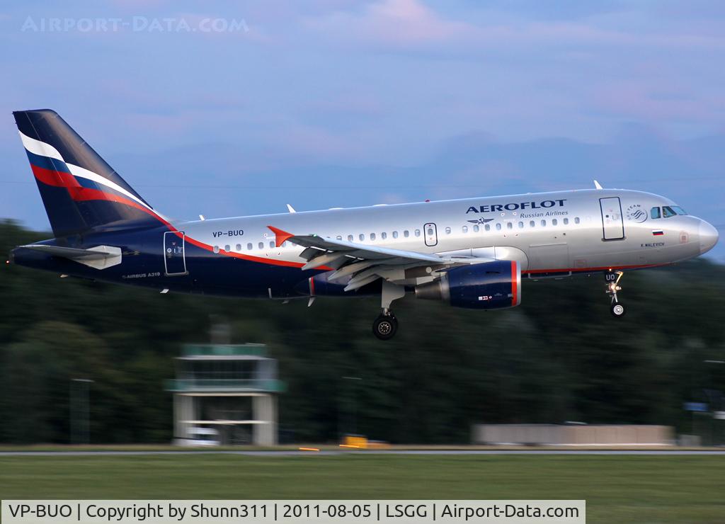 VP-BUO, 2007 Airbus A319-111 C/N 3336, Landing rwy 23